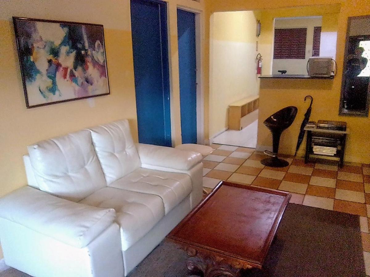 Morada Bemtevi Guest House เซาโจเซดอสกัมปอส ภายนอก รูปภาพ